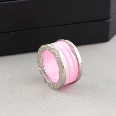 宝格丽粉色陶瓷戒指弹簧戒指钛钢 螺纹粉色陶瓷戒指