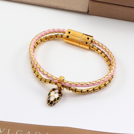 宝格丽Serpenti Forever系列皮革蛇头手链 18K玫瑰金钛钢手环情侣饰品手镯跨境
