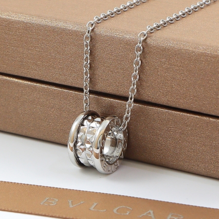 宝格丽慈善款小红人铆钉弹簧项链 情侣明星款锁骨链钛钢批发