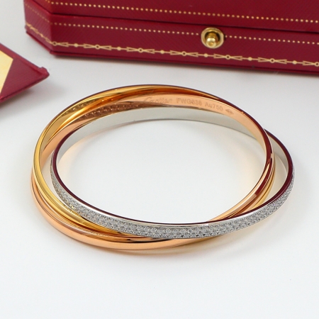 卡地亚三环三色满钻手镯 18K玫瑰金钛钢拼接手镯批