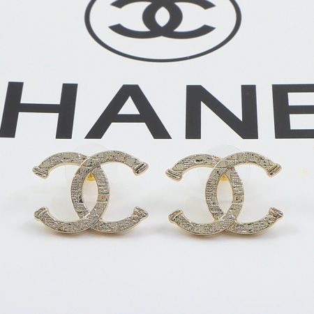 香奈儿立体双C压印耳钉 镀18K钛钢彩金情侣饰品耳环批发