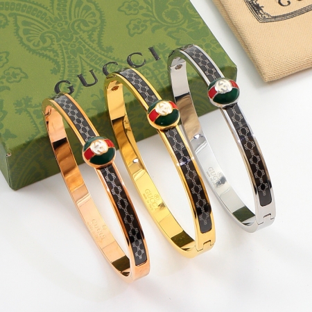 古驰立体字母手镯 钛钢镀18K玫瑰金手环女士彩金手