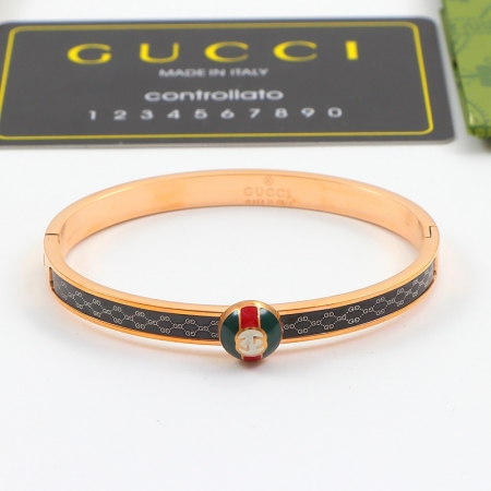 古驰立体字母手镯 钛钢镀18K玫瑰金手环女士彩金手环批发