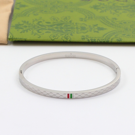 古驰窄版字母手镯 钛钢镀18K玫瑰金手环女士彩金手环批发